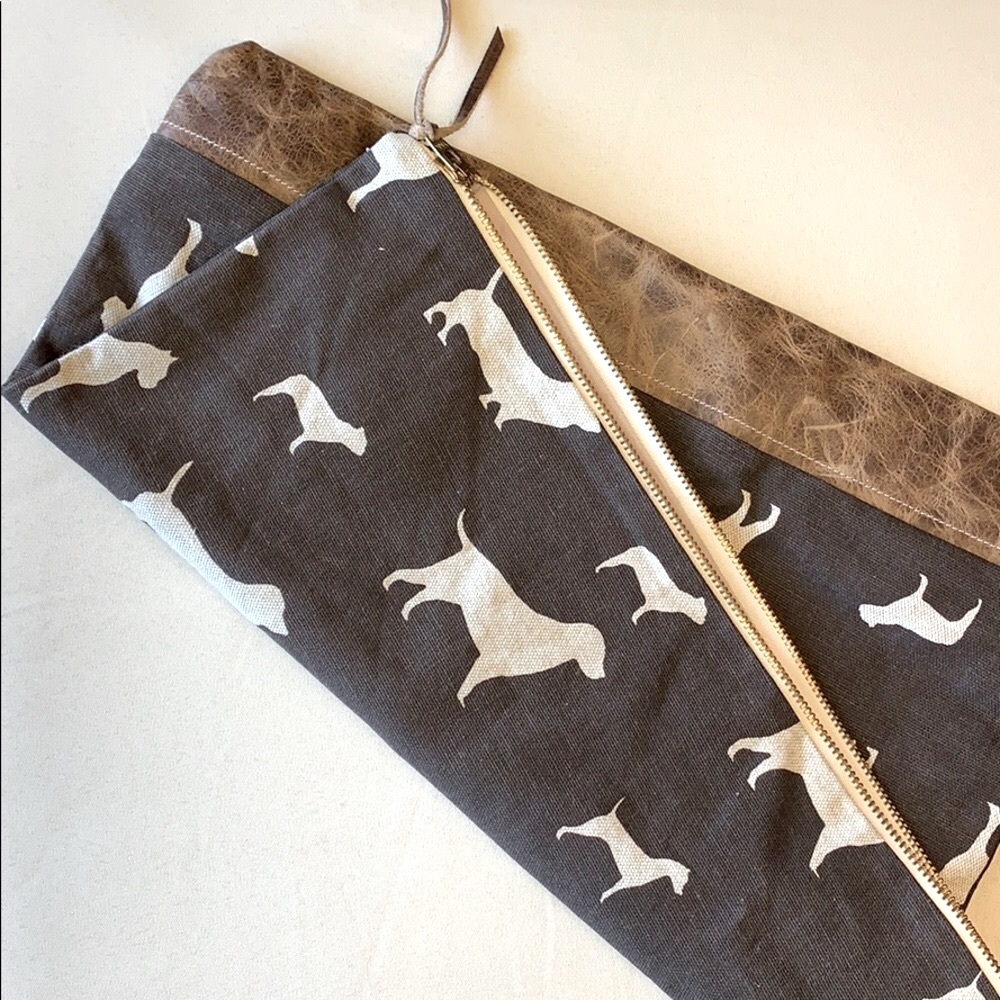Tea Rex | Canvas Dog Design Leather Bottom Zipper Pouch Travel Bag | Animal Love - Picture 1 of 8